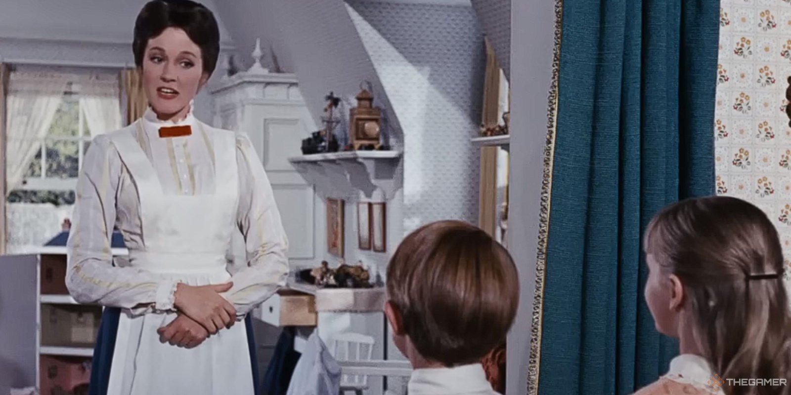 screenshot of Julie Andrews in Mary Poppins