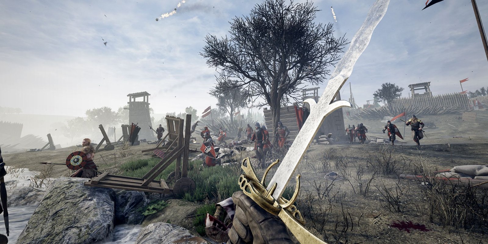 Battle on the battlefield in Mordhau with characte holding sword