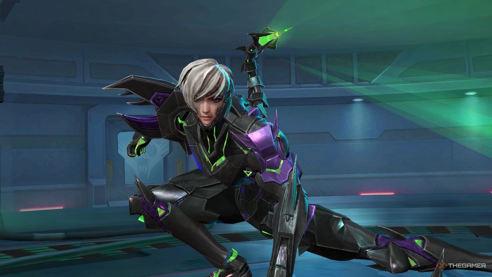 Gusion from Mobile Legend crouching in his VENOM skin.